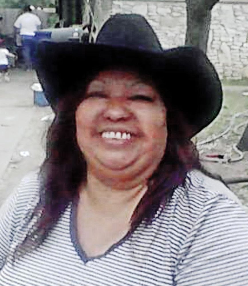 Ann Flores Amaro